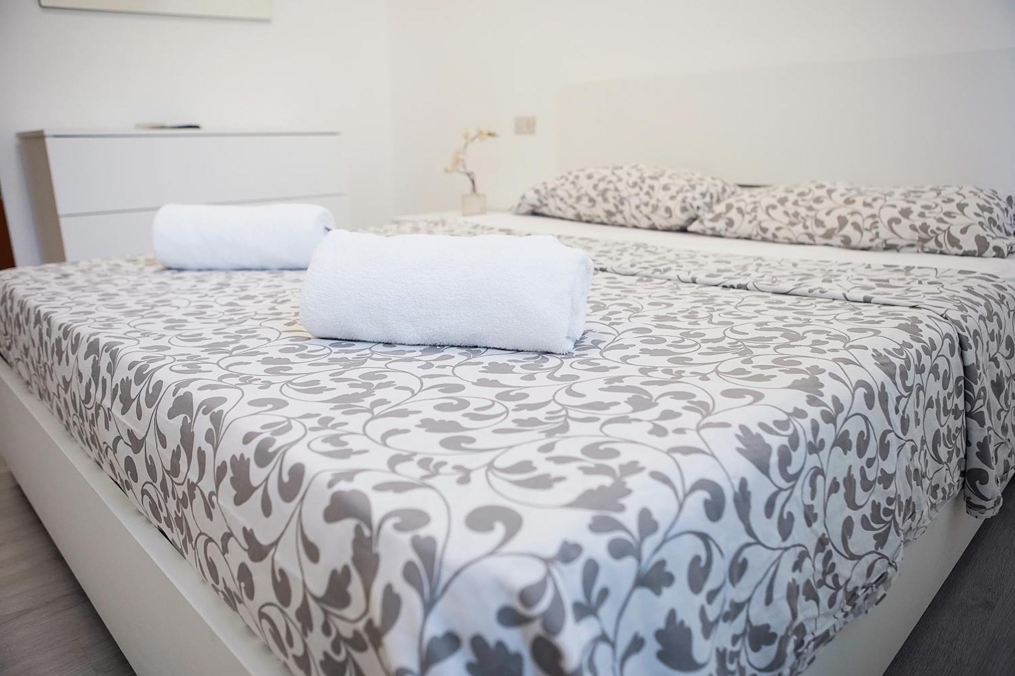 Toma Apartment Trilocale Moderno Per Max 6 Persone Milaan Buitenkant foto