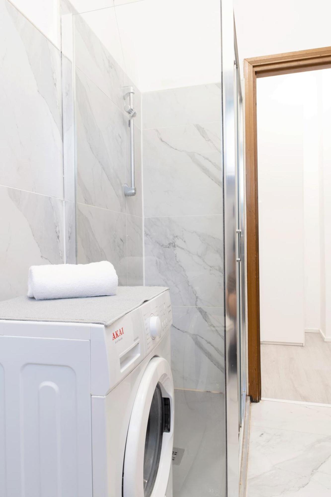 Toma Apartment Trilocale Moderno Per Max 6 Persone Milaan Buitenkant foto