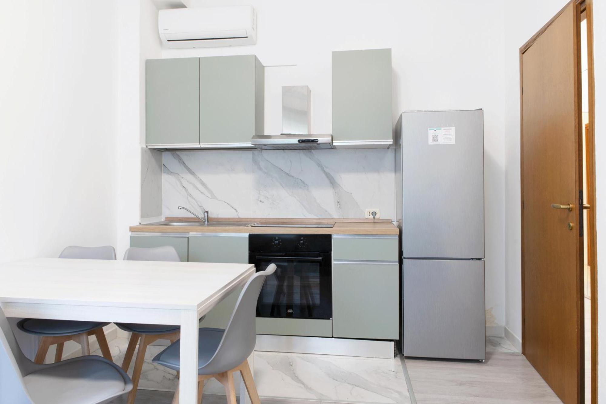 Toma Apartment Trilocale Moderno Per Max 6 Persone Milaan Buitenkant foto